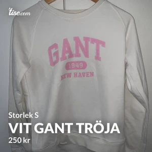 Vit Gant tröja  - Superfin Gant tröja i mycke bra skick i storlek S passar även på M kan sänkas vid snabbaffär ☺️