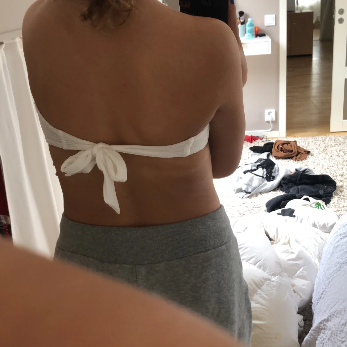 Vit ribbad justerbar bikini från HM - 90