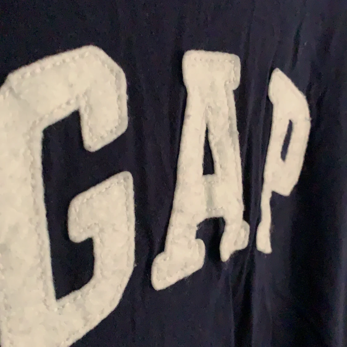 Marinblå T-shirt  - 91