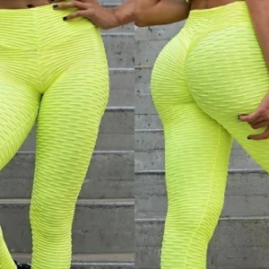 push upp legings  - Helt ny , alldrig använt ( för står för mig ) . Kan hämtas vid Södra Station Stockholm eller kan frakta ( köparen står för frakt) Tar swish 