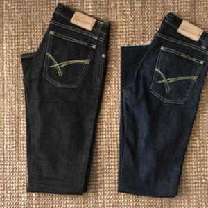 Jeans  - Storlek 27/34. Väldigt fint skick. 