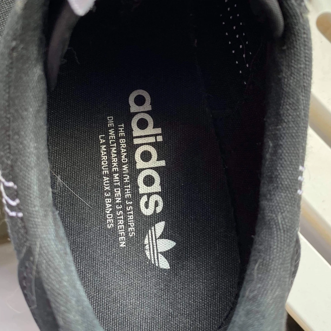 Adidasskor STORLEK 37 - 90