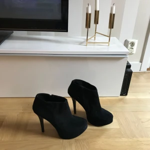  - Boots med platå