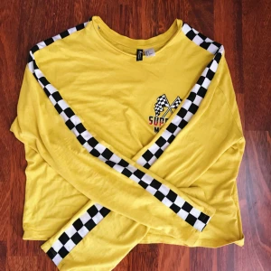  - En tröja från Hm✨