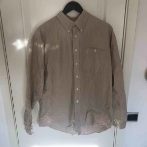  - En Terry Parker skjorta⭐️.Aldrig använd. Storlek XL. Frakt tillkommer✨