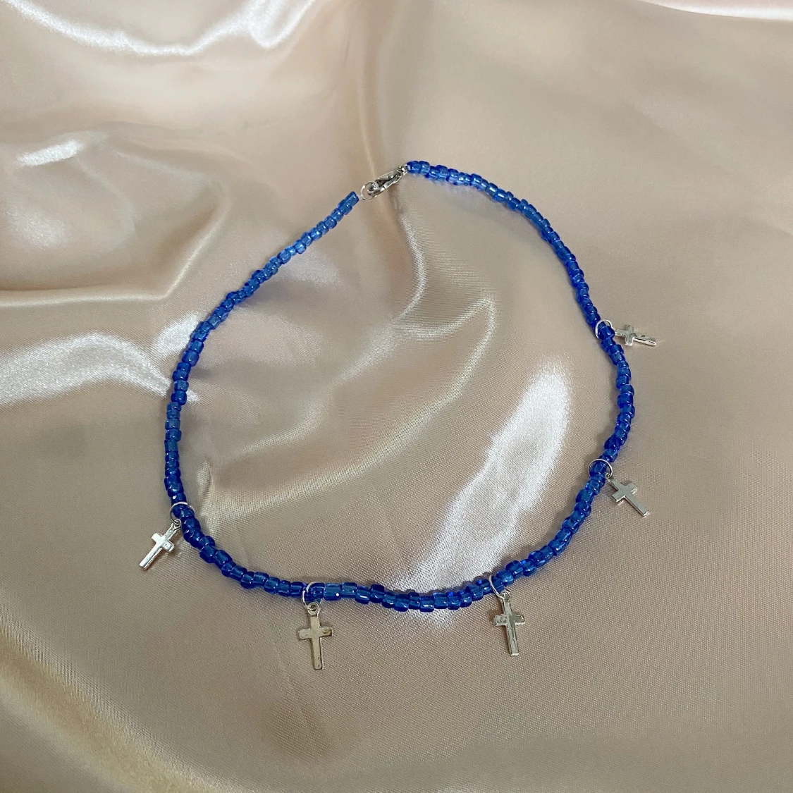 Halsband