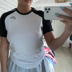 Kappa - Asnajs tröja från kappa! Storlek M, bra skick använt några gånger!