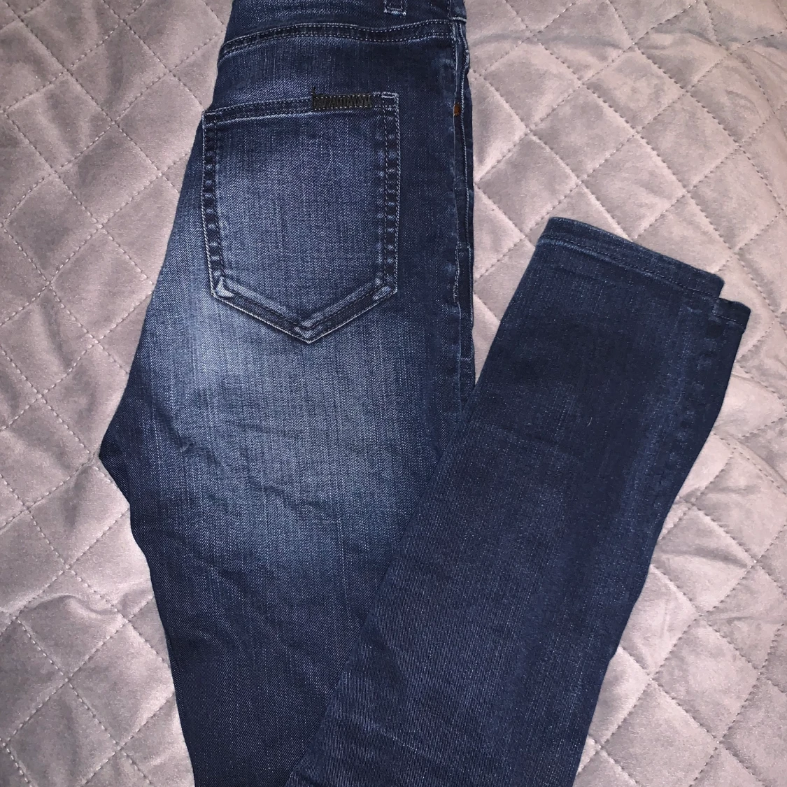 Högmidjade Drdenimjeansmakers jeans