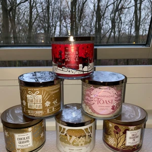 Bed Bath & Bodyworks Candles - SUPER FAMOUS AND WELL KNOWN CANDLES FROM BED BATH AND BODYWORKS! Can only be found in the USA. They smell amazing and last SUPER LONG! Known for being a popular purchase amongst very many social media influencers! Can discuss price and bundles ❤️❤️❤️❤️