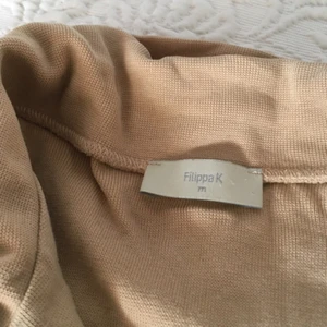  - Filippa K zip-up, köpt second hand men i fint skick. 100 kr pp / mötas i Sthlm 