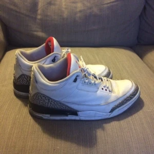  - Nike air Jordan 3