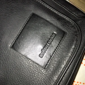  - Svart äkta Björn Borg. Hämtas i Gbg eller skickas med posten mot avgift 🙂