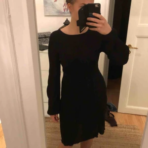  - Ny oanvänt Carin Wester klänning 