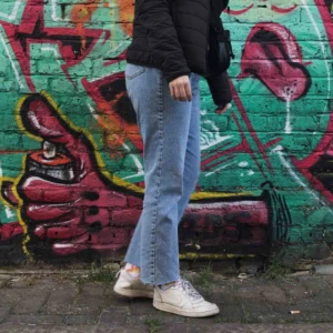  - Raka jeans köpa i London, väldigt bra skick!