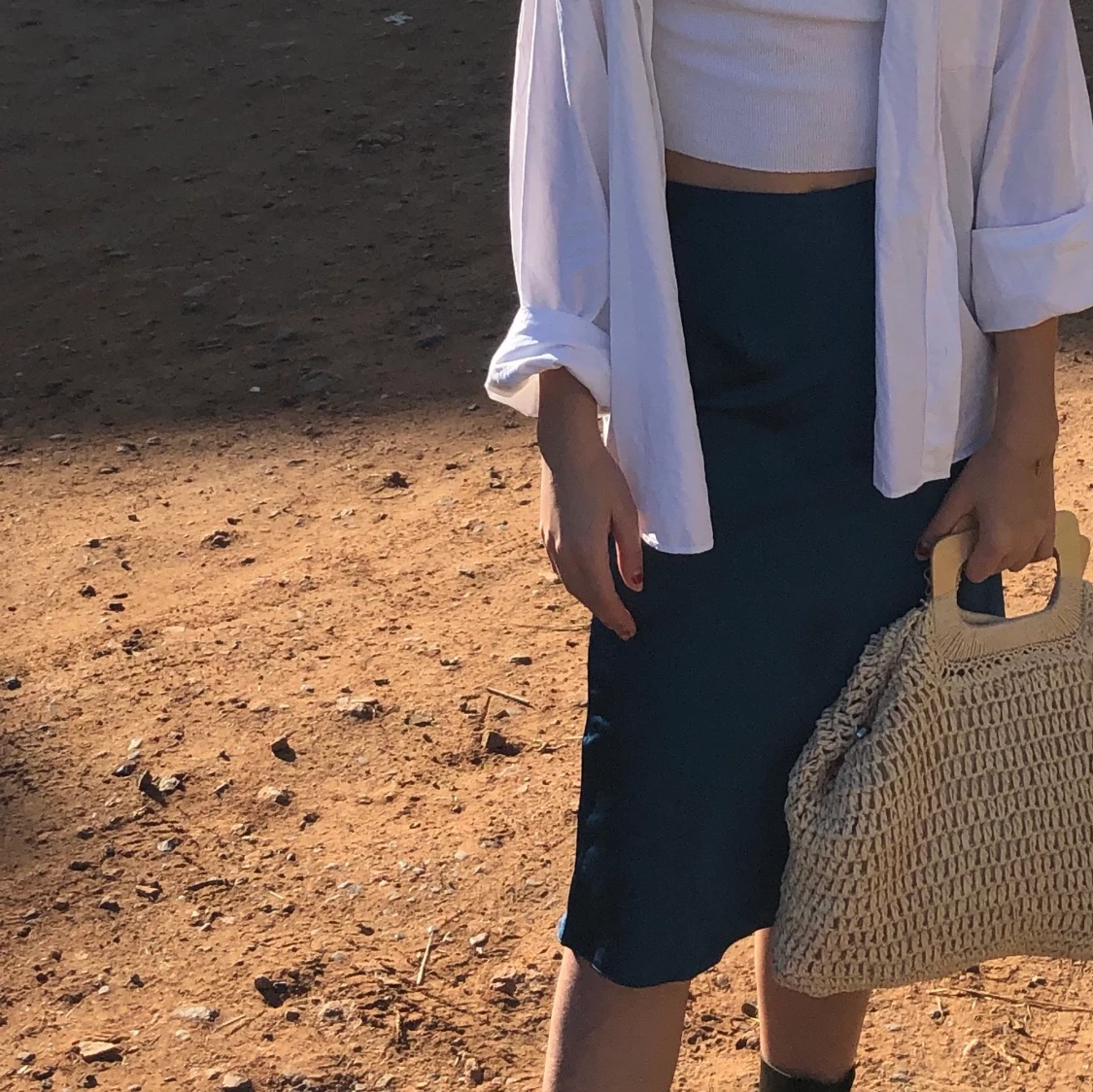 Blå ”satin” kjol