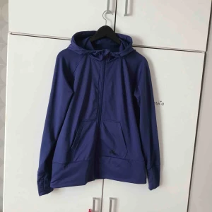  - Använd en gång, träningsjacka