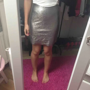  - Säljer endast till den som kan mötas i Helsingborg, postar inte. 