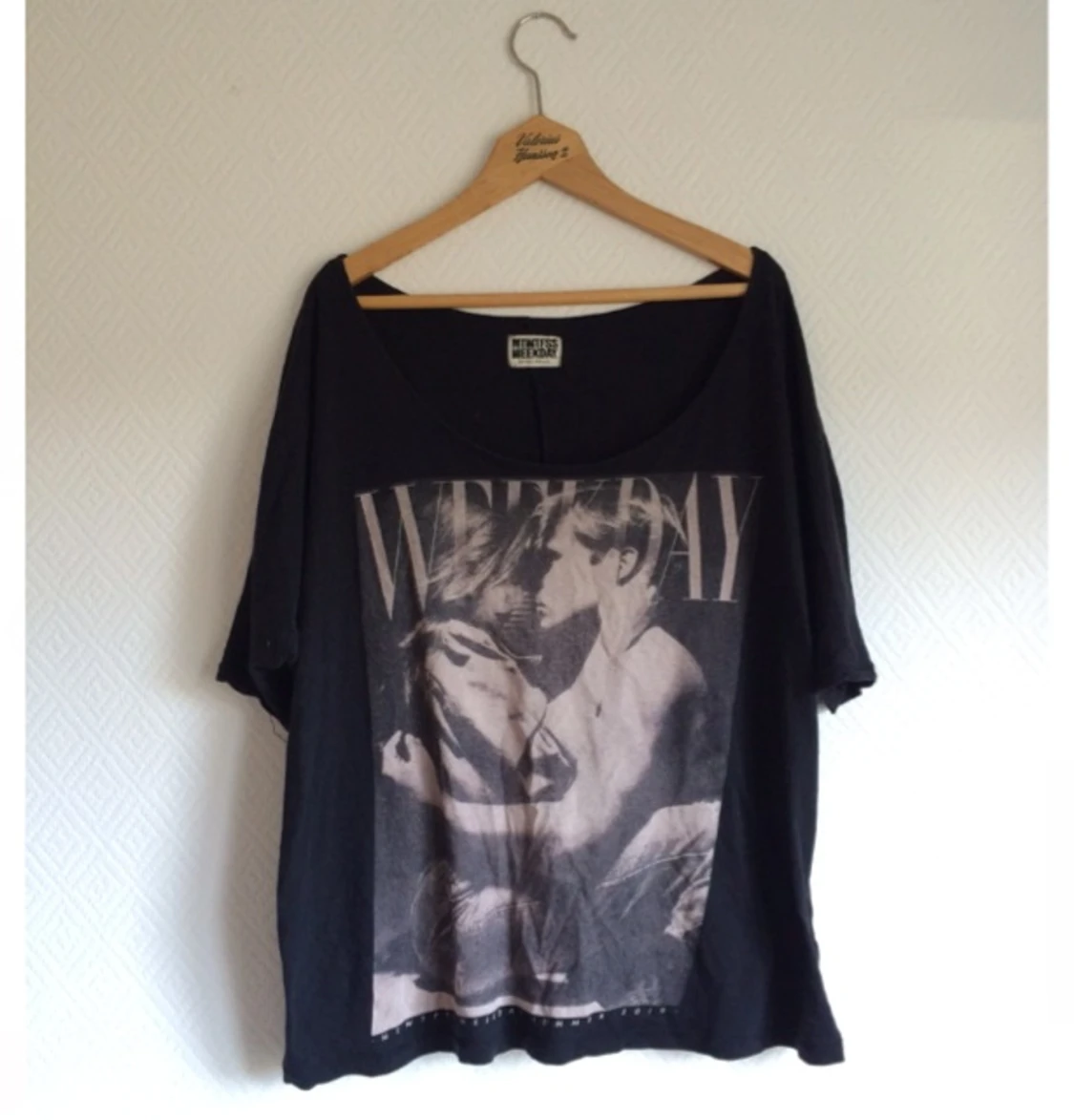 Tröja med tryck från weekday.