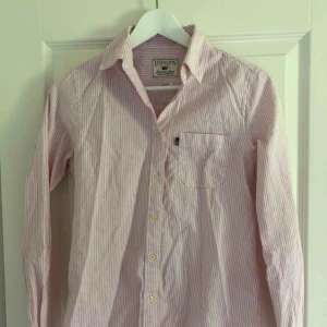  - Jätte fin skjorta ifrån Lexington! Sparsamt använd