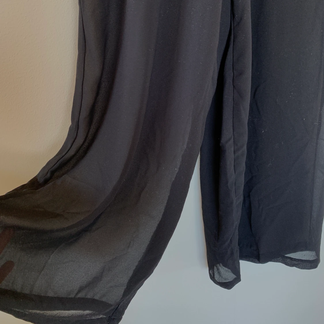 Byxor i mesh från Monki - 90