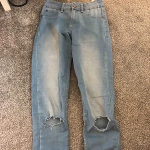  - Coola blåa jeans 