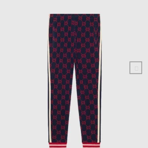  - I wore it 2 times and it’s in good condition 