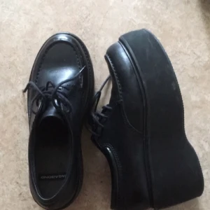  - Superfina platåskor från Vagabond, säljer pga använder alldeles för sällan