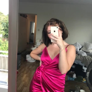 Klänning från h&m - Aldrig använt 