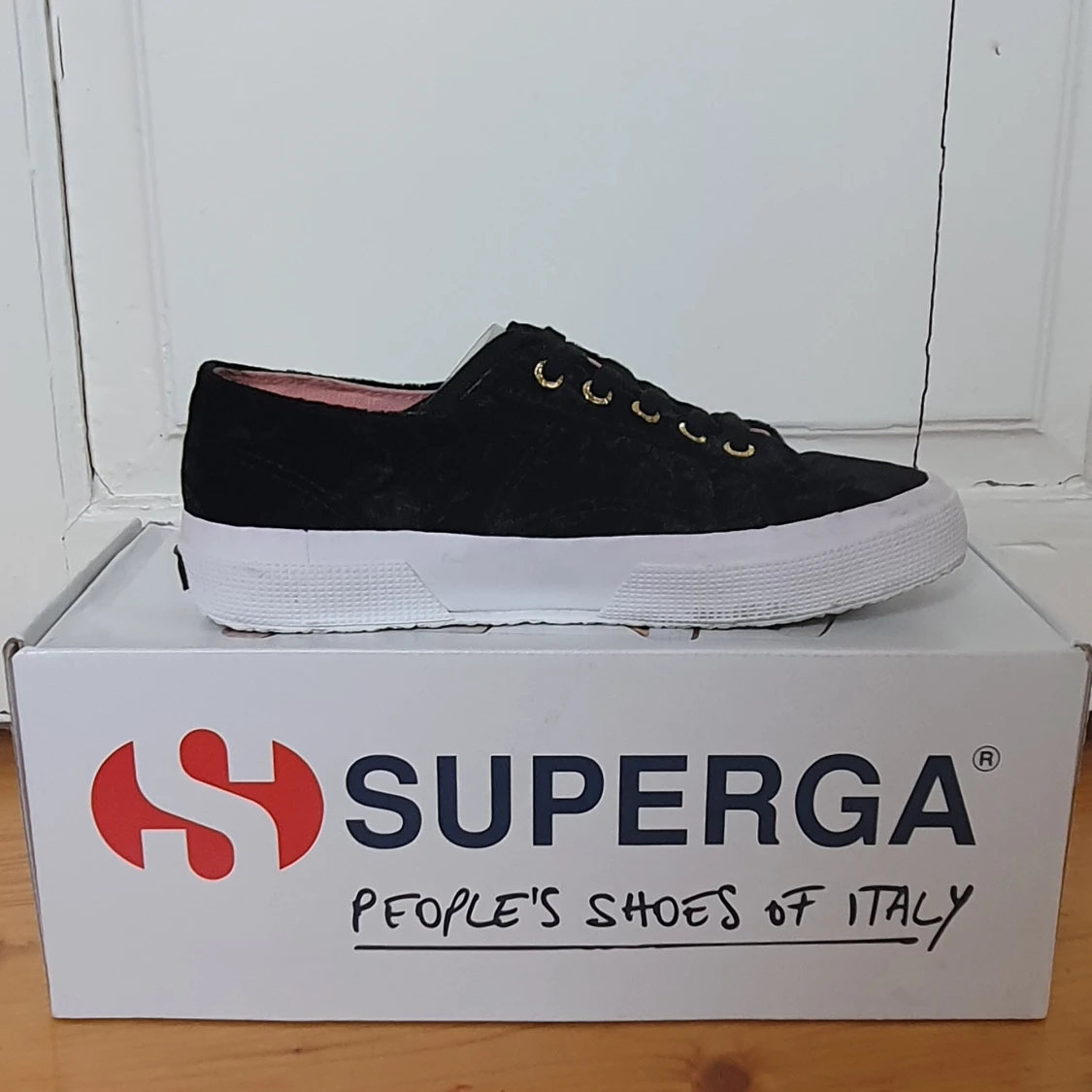 Superga skor strl 36