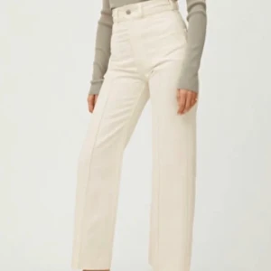 Vita retro vida byxor - Eventuell frakt tillkommer, använda 2 gånger!! Hör av er vid frågor❤️❤️