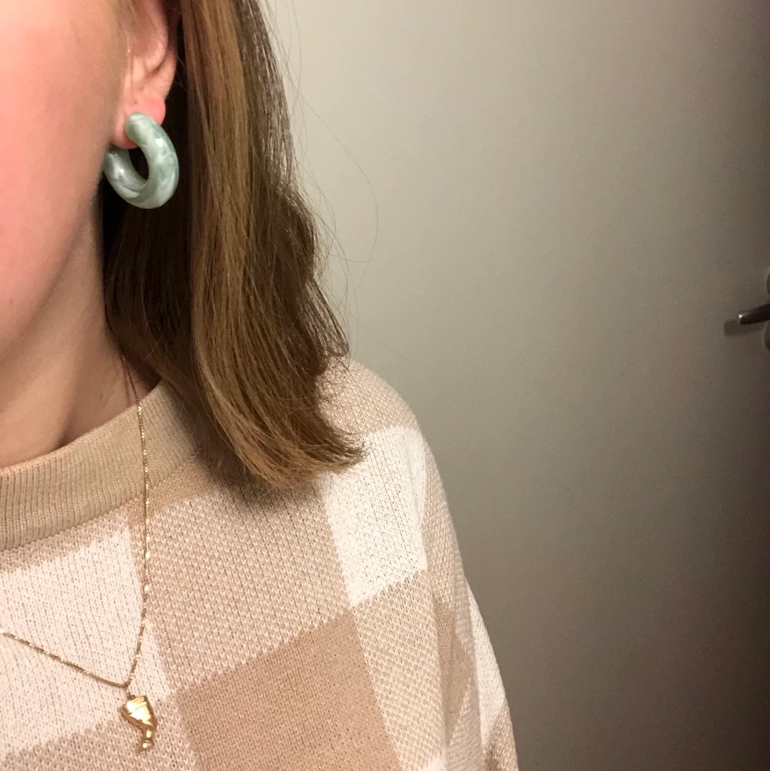 Snygga örhängen i turkosgrönt - 90
