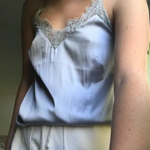 Grått linne - Grått linne från ginatricot🌸💜🧡