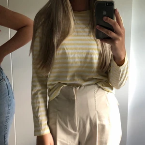 Randig tröja - Fint skick, 100kr inklusive frakt