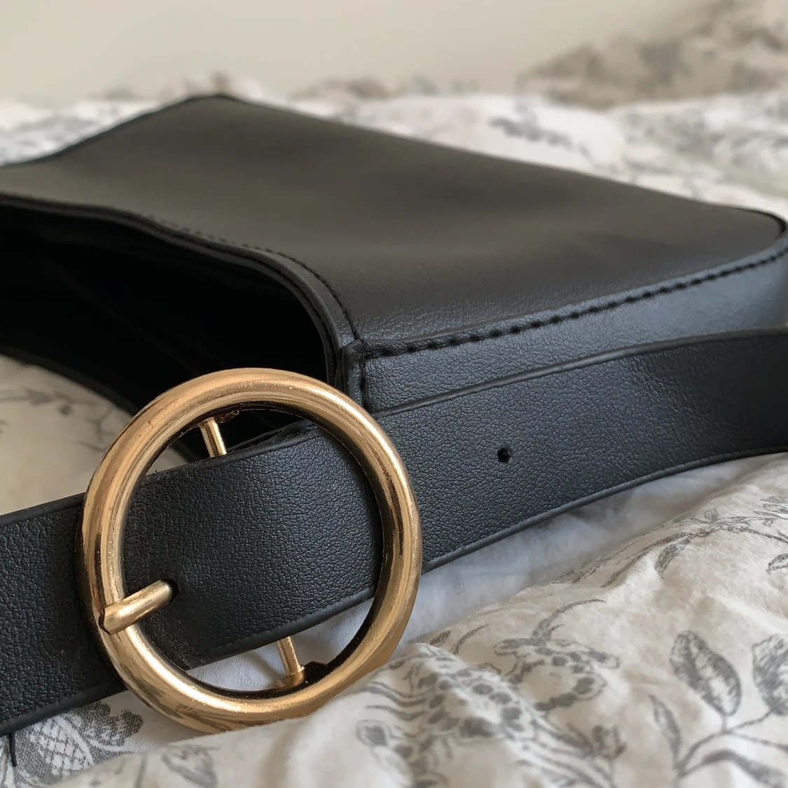 Svart väska från Asos  - 91