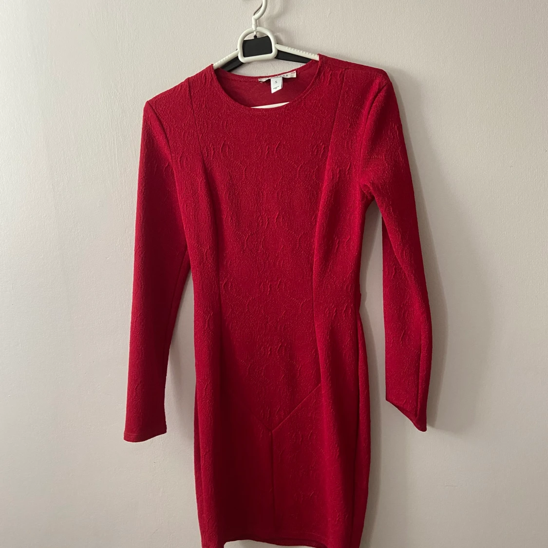 Nelly klänning aldrig använd 