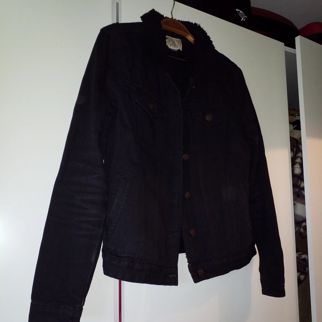 Svart fodrad jeansjacka  - 90