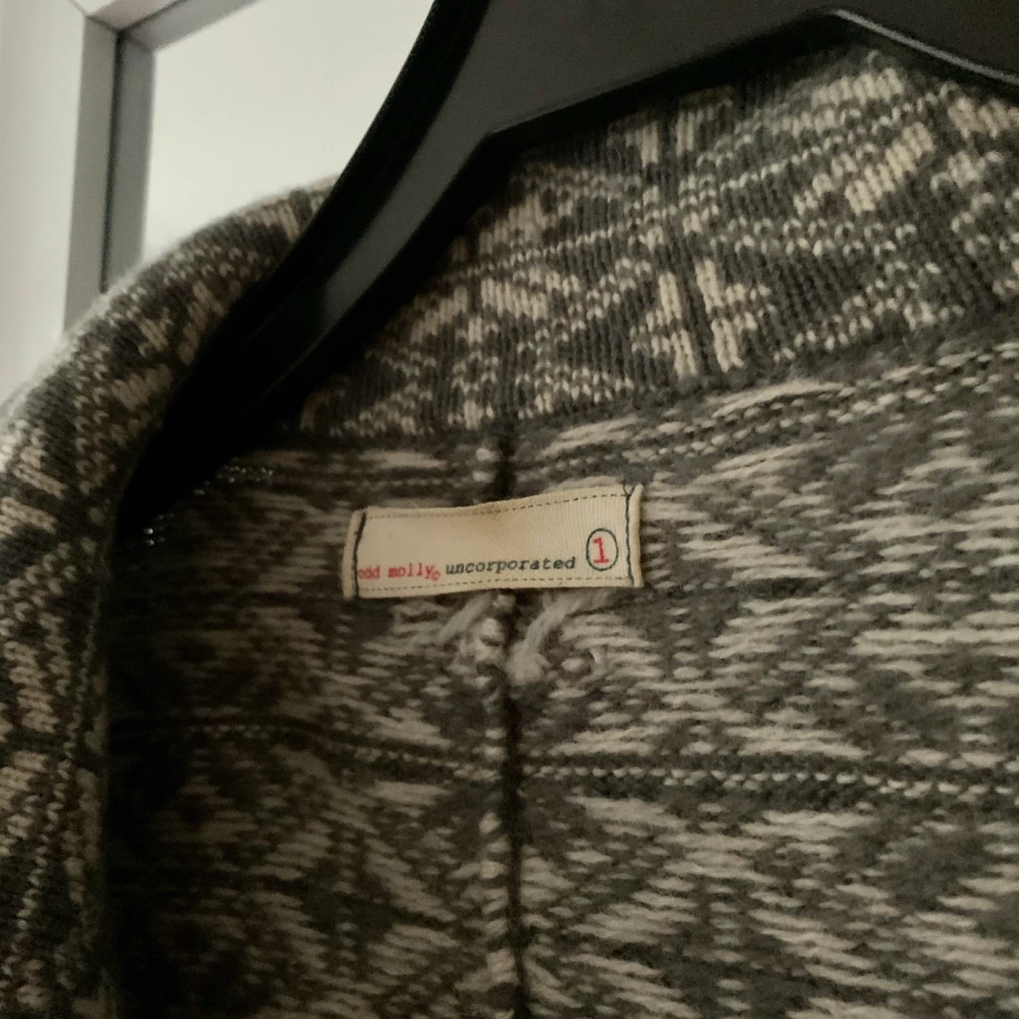Grå stickad kofta från Odd Molly - 91