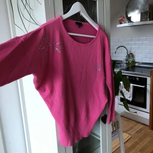  - Hel, bara någon pärla som är av. Oversize.