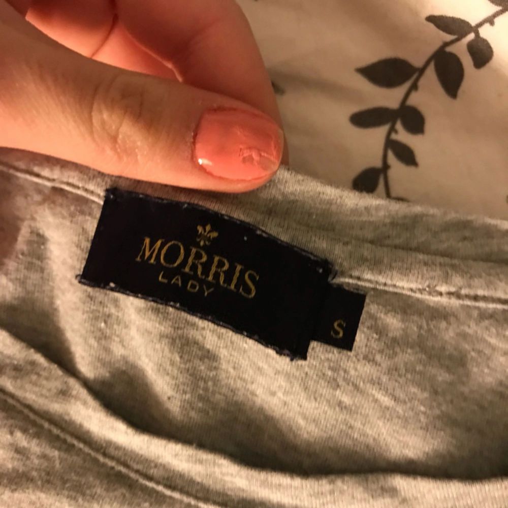 Morris t-shirt i bra skick, använd max 5ggr och inte sönder tvättad. Säljer pga att den inte kommer till användning! Betalning sker via Swish och köparen står för frakten.. T-shirts.
