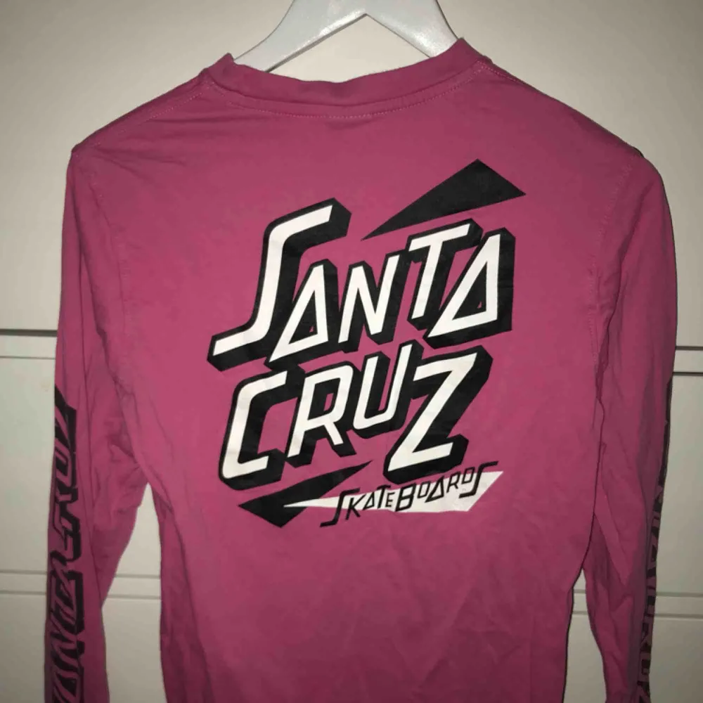 T-shirt från santa Cruz. T-shirts.