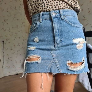 Strls S - Använda 1gång från pull&bear  