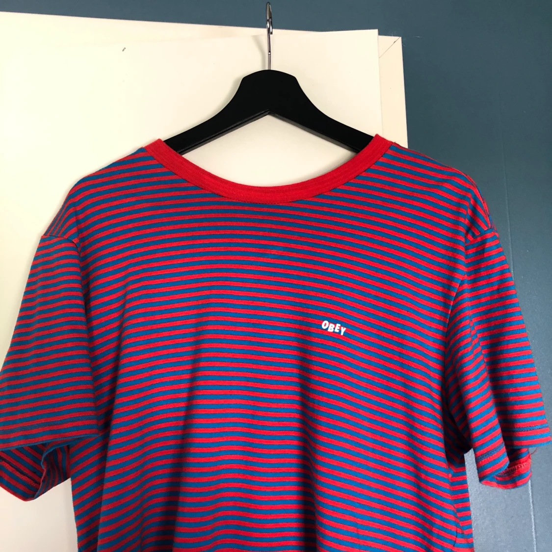 Obey t-shirt strl. M - 90