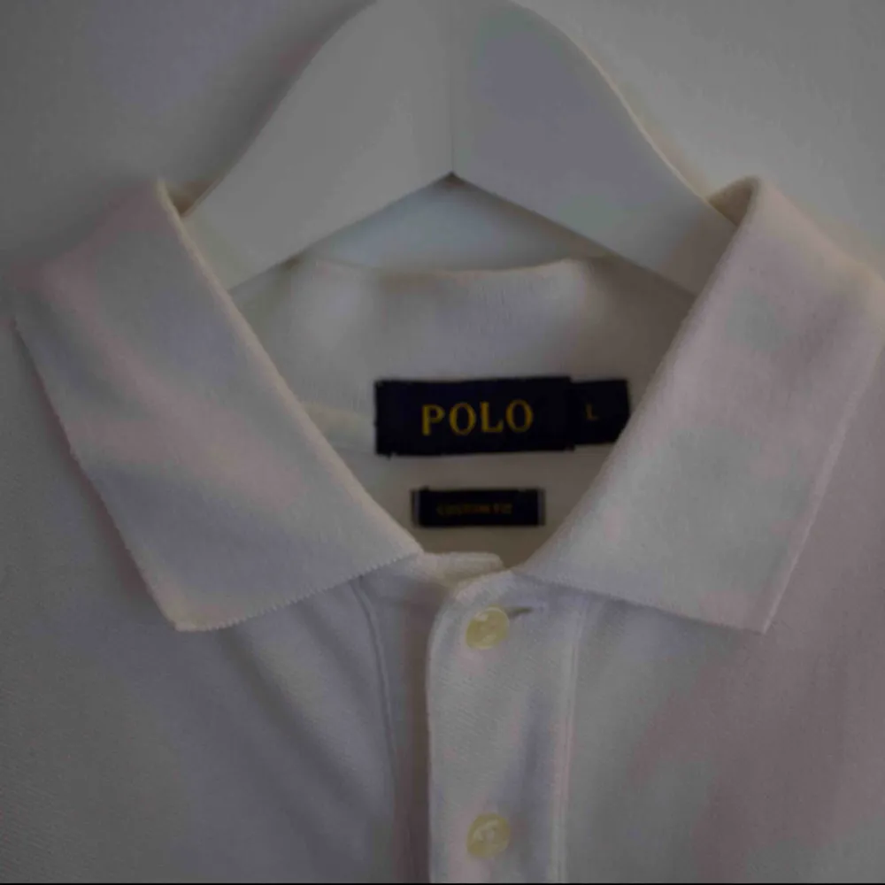 Polo Ralph Lauren pikétröja . Skjortor.