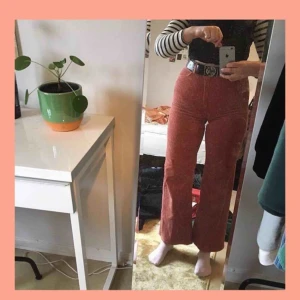  - Superfina manchesterbyxor från Weekday!