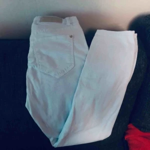  - Grå byxor Endast använde några gånger så i väldigt fint skick