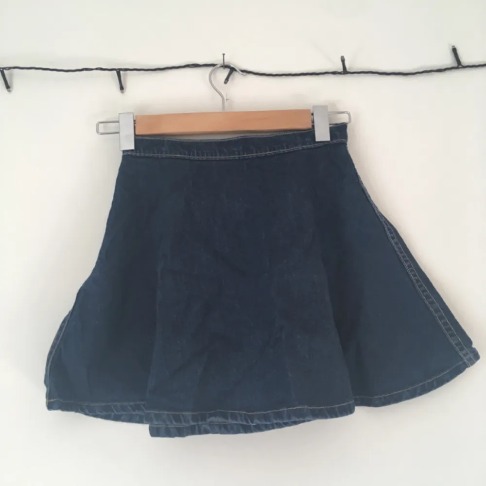 Jeans kjol från American Apparel 💓. Kjolar.