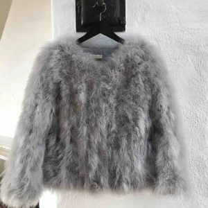  - Pellobello jacka i fint skick och äkta dun.