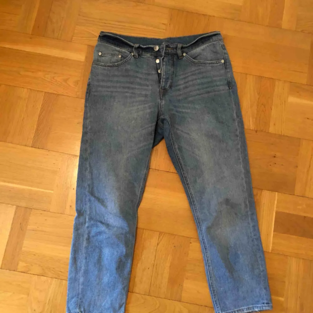 Cheap monday jeans. Frakt tillkommer. Jeans & Byxor.