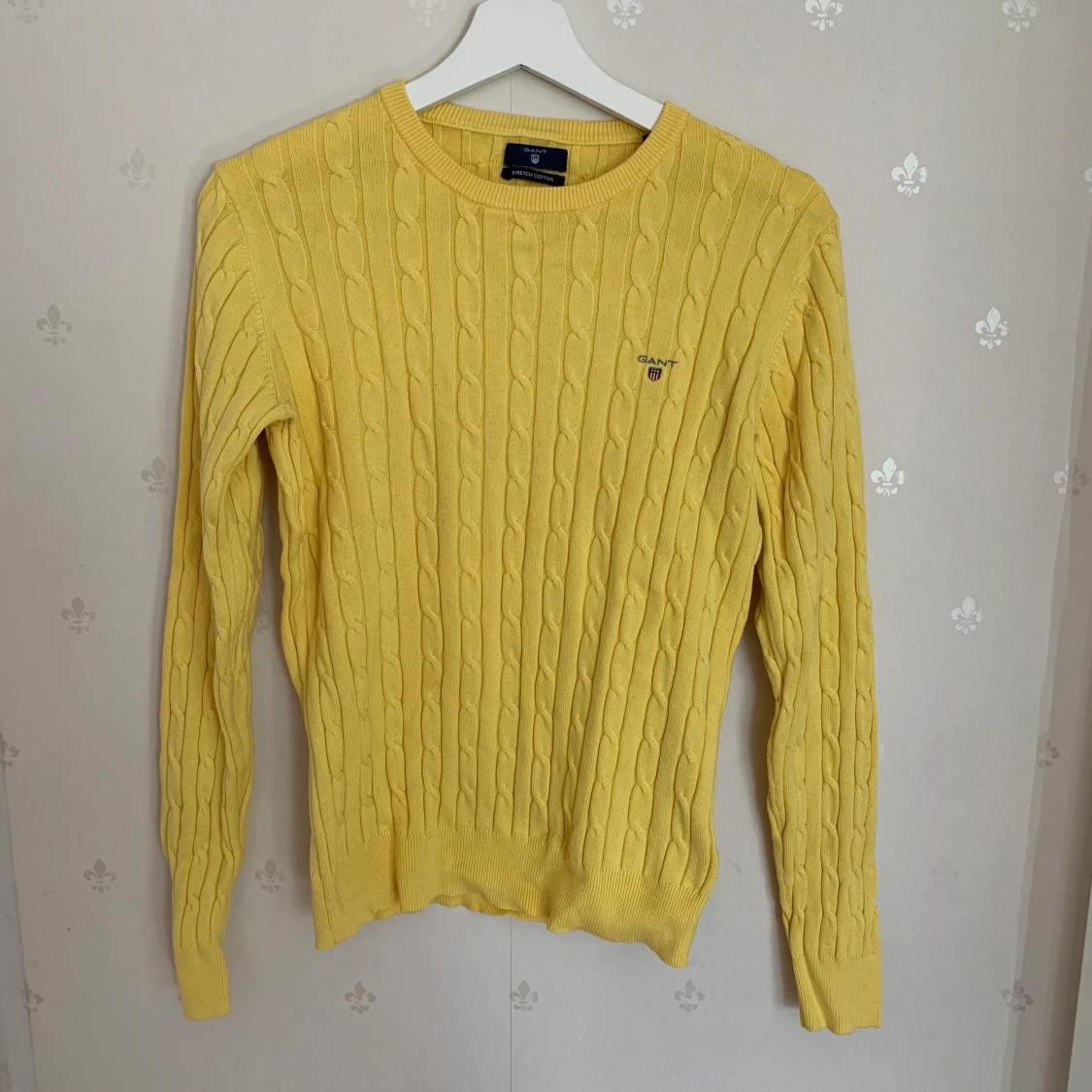 Gant kabelstickad 