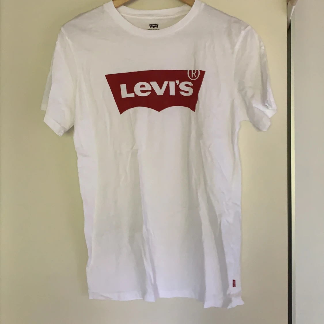 Levis t-shirt